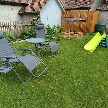 Mitteldachstetten, Ruhige Lage, Kostenlos Parken, Wlan Free 펜션 오베르다슈스테튼